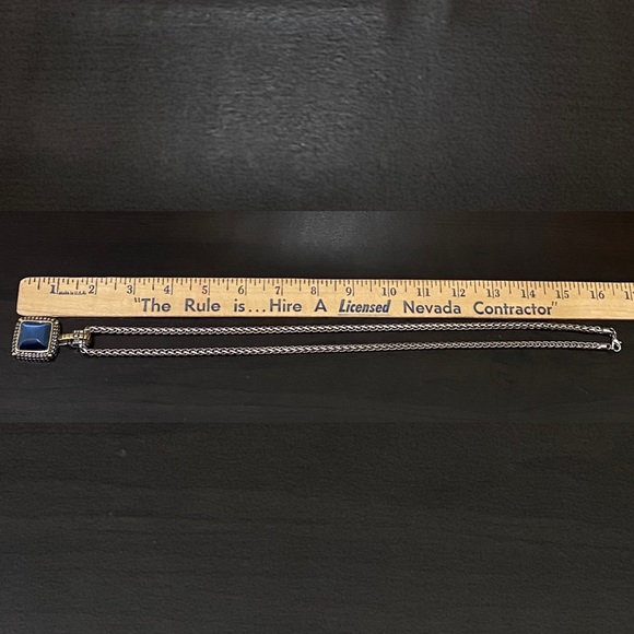 Unsigned Silver-tone Spiga Wheat Chain with Blue Stone Pendant  30” Necklace - Picture 13 of 14